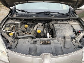 Renault Megane Grandtour 1.5 dCi - 9