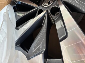 ✅ 5x112 r19 Halti nova sada pre kodiaq - 9
