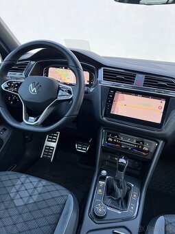 VOLKSWAGEN TIGUAN PANORÁMA / IQ LIGHT / 3xR-LINE / HEAD UP - 9