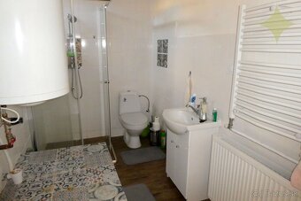 Na predaj 4 izbový rodinný dom za cenu jedno izbového bytu - 9