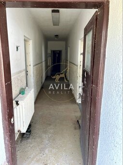 NA PREDAJ: Murované hospodárske budovy v areáli družstva – N - 9