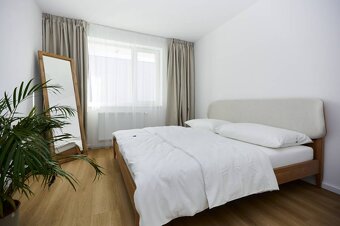 NA PREDAJ- EXKLUZÍVNY- 5 - IZBOVÝ RODINNÝ DOM, MALÁ IDA - PA - 9