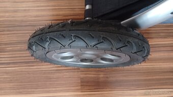 Kočík Joolz day - 9