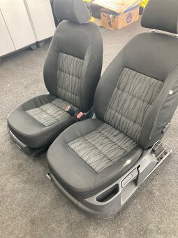 Interiér škoda Octavia 2fl - 9