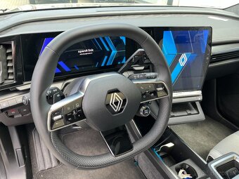 🚗 Renault Scenic E-Tech Iconic EV87 – 220 k / Long Range - 9