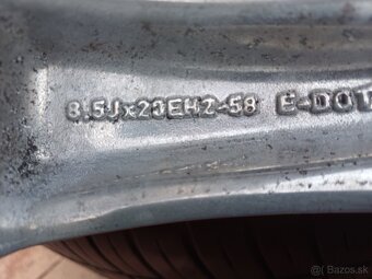 hlinikové disky org. Land Rover--8,5Jx20-ET-58 --5x120 - 9
