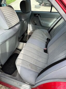 Mercedes Benz w201 180 benz - 9