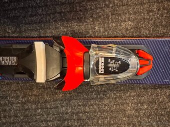 LYŽE WEDZE 80, DÉLKA 158 cm + hůlky - 9