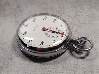 Vojenské krásné dělostřelecké švýcarské stopky Lemania. - 9