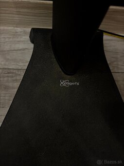 ELAC Debut 2.0 C5.2 -B&W Dm 601 - 9