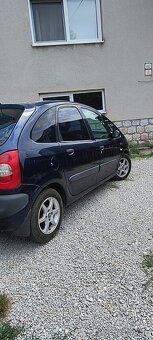 Citroen Xsara Picasso 1.8 16v - 9