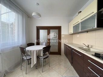 Prenájom 3 izbového bytu s balkónom v Nitre na Partizánskej  - 9