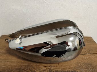 Nádrž ČZ 175/ 450 - 9