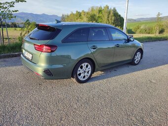 Kia Ceed SW (MY2023) 1.5 T-GDi 118kW - 9