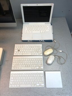 Apple - 9