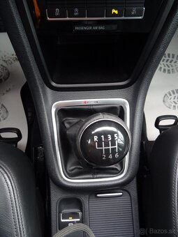 Volkswagen Sharan 2.0 TDi 103kW 4x4 7míst, Bohužel prodáno - 9