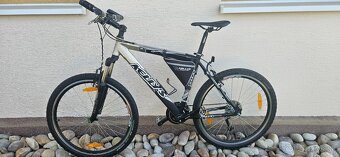 KELLYS QUARTZ 27.5 - 9