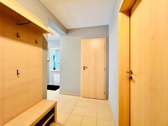 Prenájom 3 izbový byt vo Veľkej Lomnici - 9