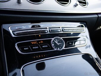 Mercedes-Benz E trieda Kombi 220 d A/T - 9