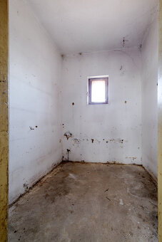 Na predaj rodinný dom s pozemkom v tichej lokalite | Budulov - 9