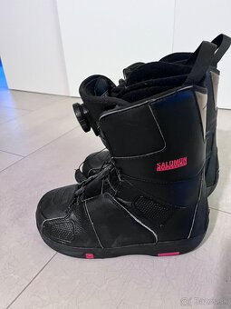 Predam snowboard Burton s viazaním aj topánkami - 9