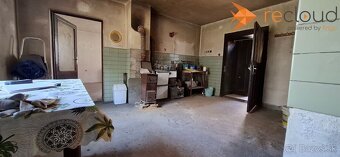 Ponúkame na predaj menší rodinný dom v obci Žemberovce - 9