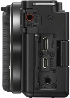 Predám úplne nový Sony ZV-E10 plus grip - 9