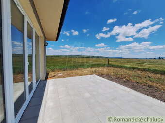 Novostavba štvorizbového rodinného domu s unikátnou panorá - 9