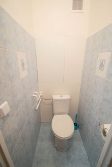 ⌂Na prenájom 3-izbový byt s balkónom 63m2 Prievidza-centrum - 9