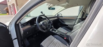 Volkswagen Passat Variant 1.8 TSI BMT Highline DSG - 9