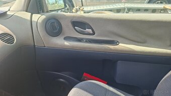 Renault Espace 2.0 100kw 2004 - 9