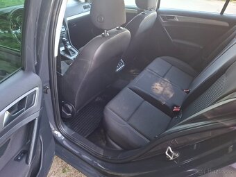 Volkswagen Golf Facelift 1.6TDi 85Kw M5 R.V8/2020 TrendLine - 9