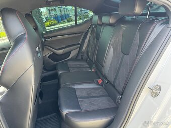 Škoda Octavia 2.0 TDI RS DSG 147kW 95000km - 9