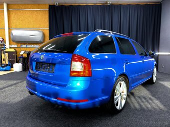 ŠKODA OCTAVIA 2 RS DSG 2,0 TDi 125kw Race Blue - 9