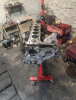 BMW E39 525TTds - 9