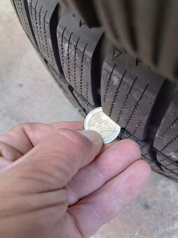 Zimne pneumatiky 215/60R16 - 9