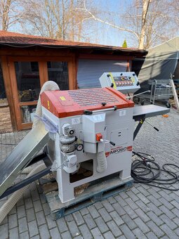 Tvarovačka Woodmizer MP360EH16S spolu s originál odsávaním M - 9