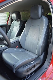 Volkswagen Passat Variant 2.0TDI 110KW DSG AUTOÚVER OD 0% - 9