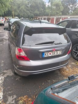HONDA CIVIC 1.6 BENZÍN 81KW.2010ROK VÝROBY NOVÉ STK A EK - 9