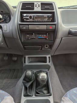 Nissan Terrano 2,7TD .. Top stav .. - 9