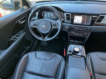 Kia Niro e- Premium EV ExecutiveLine 204PS 64KWh - 9