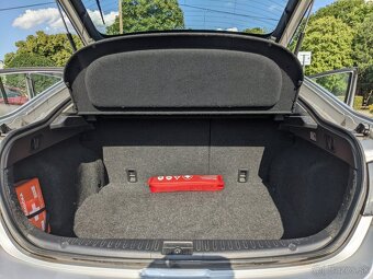 Predám Mazda 6 Hatchback 5DV - 9
