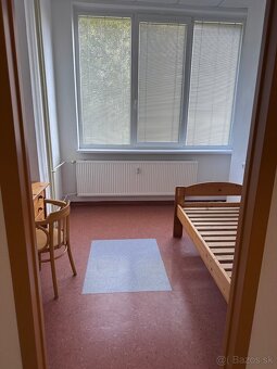 Nebytový priestor-kancelária 4xmiestnost a terasa - 9