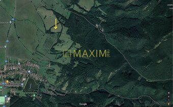 Slnečný takmer hektárový pozemok (9410m²) v k.ú. Kuchyňa s n - 9