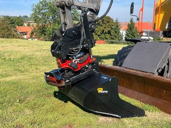 Kolesové rypadlo Volvo EWR150E - 9