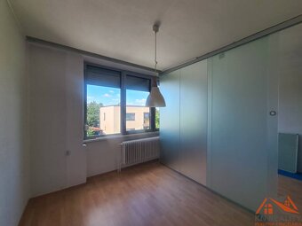 Na predaj dvojgeneračný rodinný dom Nové Zámky - 9