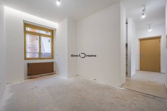 NA PREDAJ posledný štýlový byt v centre Nitry - 9