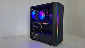 Intel i5 11400, 16GB Ram, SSD 256GB + 1TB, RTX 3060Ti - 9