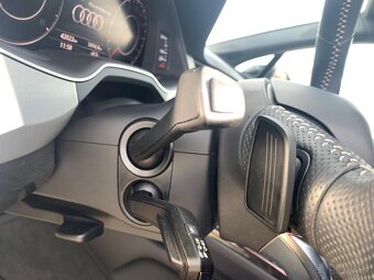 Audi Q7 3.0TDI quattro, S-line - 9
