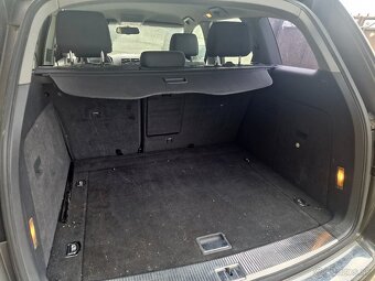 Touareg silny, spoľahlivý, super cena - 9